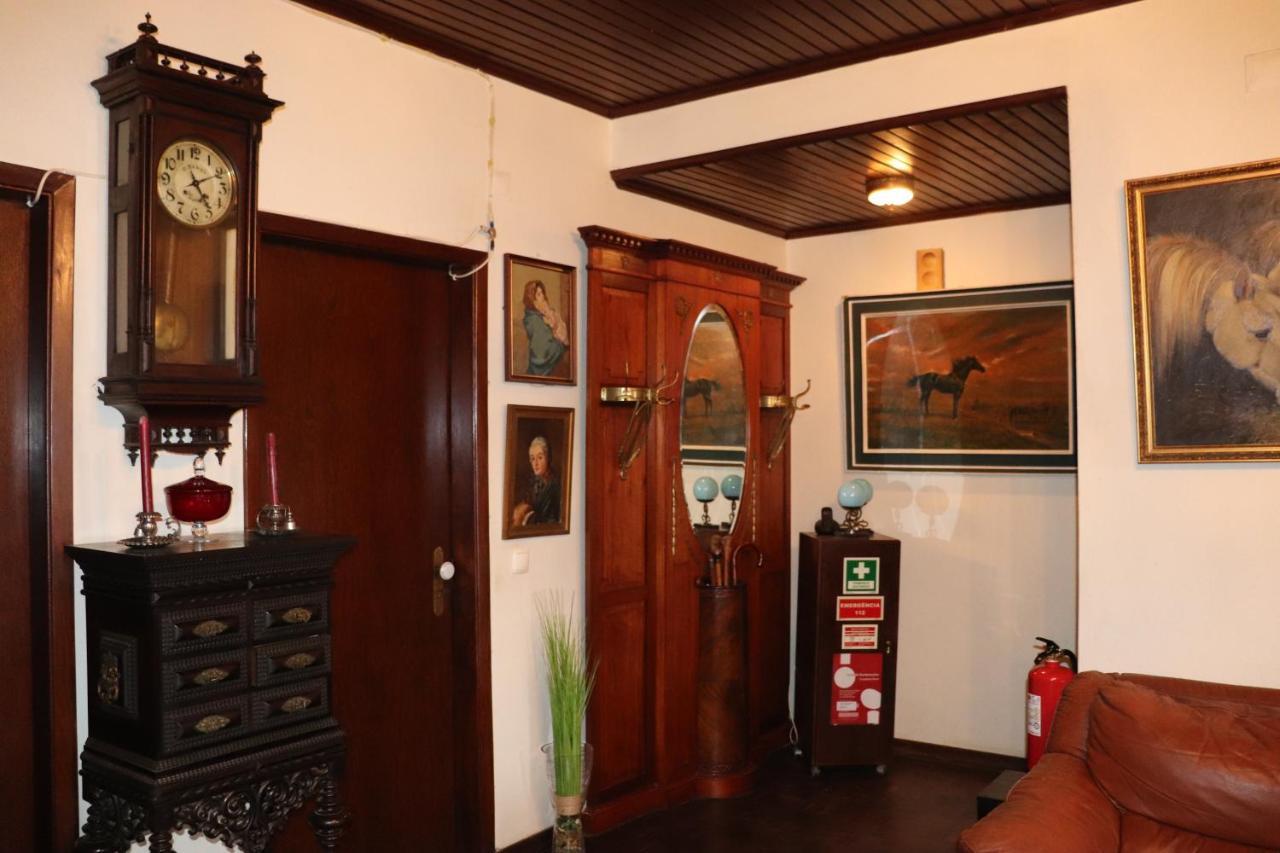 Suites Pinto Coelho Caniço Exteriör bild